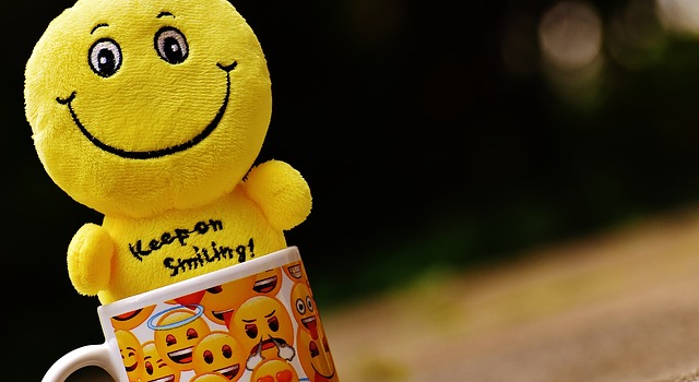 Idées cadeaux Emoji : pour ceux qui ne peuvent pas se séparer du smartphone