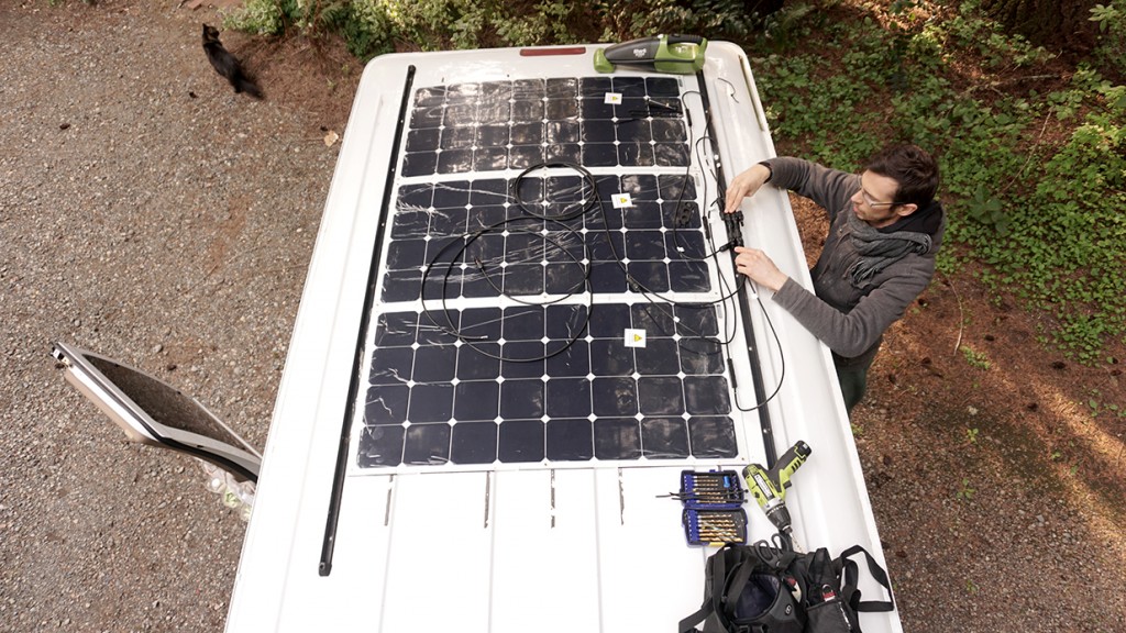 Comment installer un panneau solaire sur un camping car ?