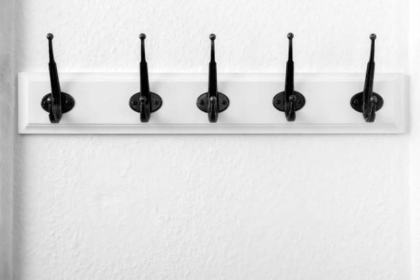 Les patères murales multifonctions : pour un rangement optimal de votre espace